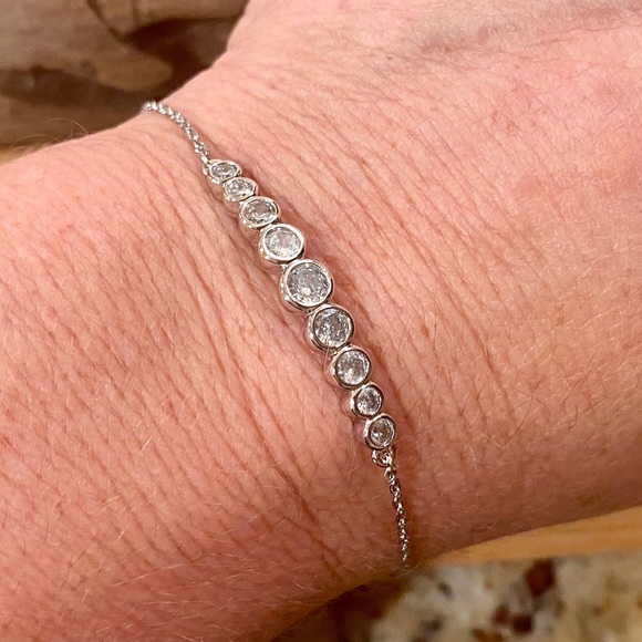 kate spade Jewelry - Kate Spade Full Circle Silver-Tone Slider Bracelet